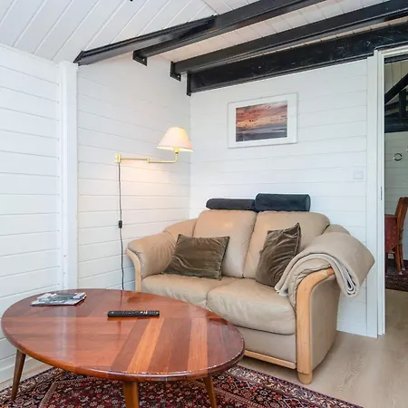 Holiday home Enchanting With Whirlpool-by Traum